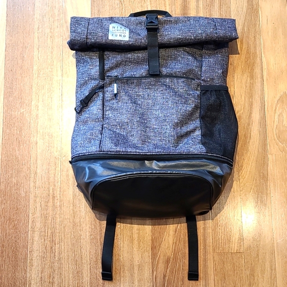 Nike Bags Nike Rolltop Back Pack Lots Of Compartments Excellent
